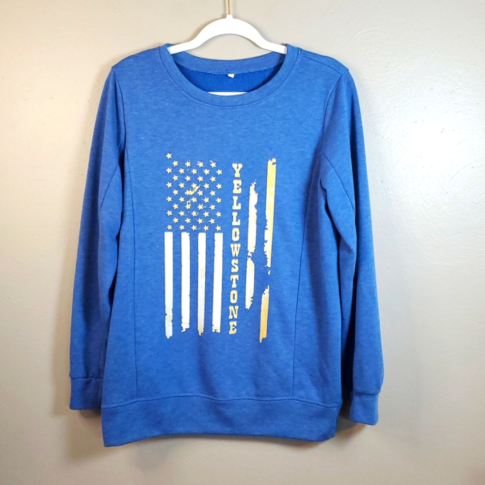 Women's blue, long sleeve Yellowstone sweatshirt. Size large